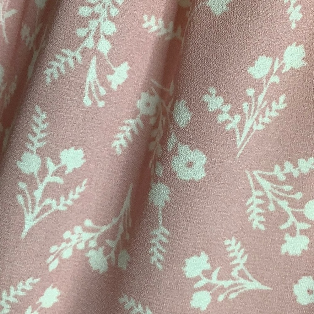 Love Tree Smocked Milkmaid Ditsy Floral Dress Size S - Picture 9 of 14